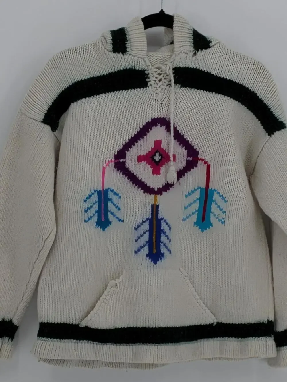 Vintage Medium Hand Knit Baja Pullover Cream Tribal Hoodie Kangaroo Pocket Knit
